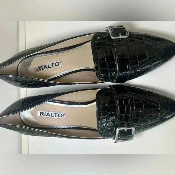 Rialto Foremost Black Croc block heels 9M patent pointed toe 007-R8881 06/2020 - Picture 7 of 9